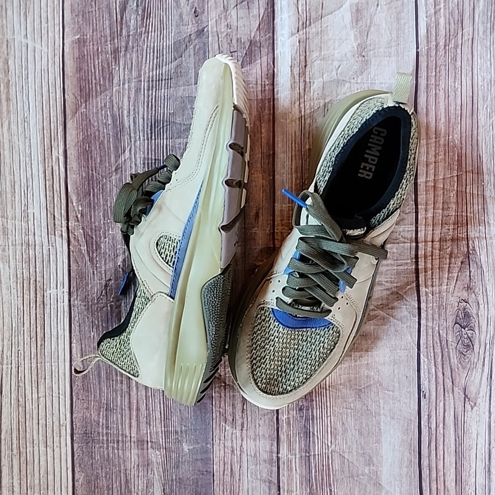 Camper tennis shoes